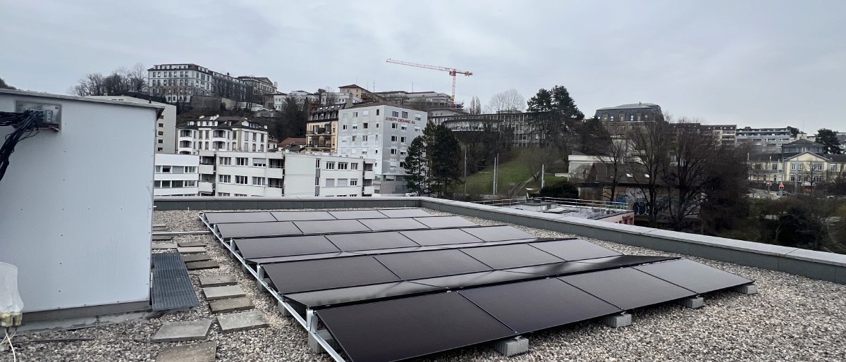 Réalisation Glob-Solar pour entreprise valaisanne, chantier signé Nesim