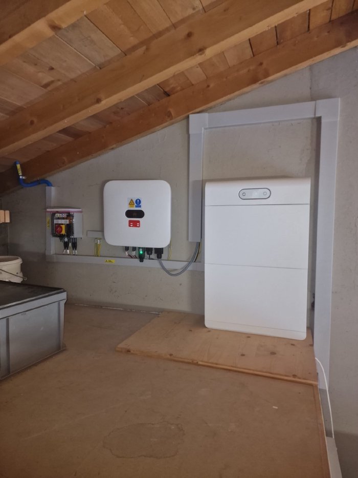 Installation panneaux solaires en Valais