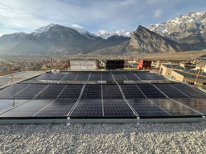 Chantier solaire entreprise, Valais